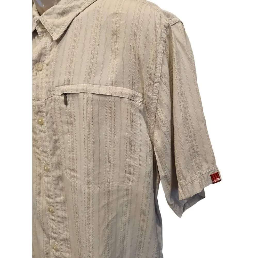 The North Face size large short sleeve button up men's outdoor neutral